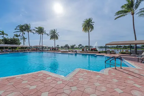 7650 Tarpon Cove Circle Lake Worth FL 33467