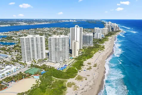 2700 N Ocean Drive Riviera Beach FL 33404