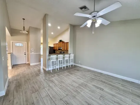 5096 Arbor Glen Circle Lake Worth FL 33463