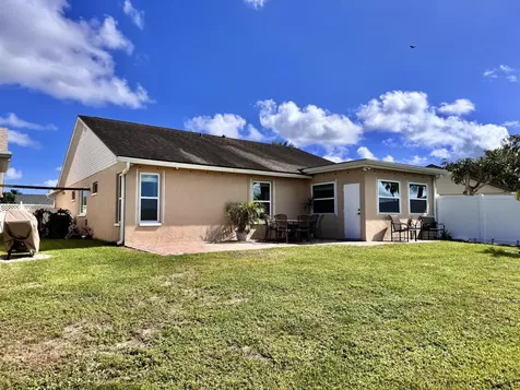5096 Arbor Glen Circle Lake Worth FL 33463