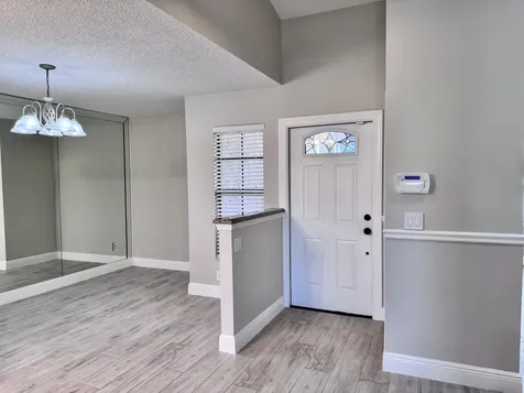 5096 Arbor Glen Circle Lake Worth FL 33463