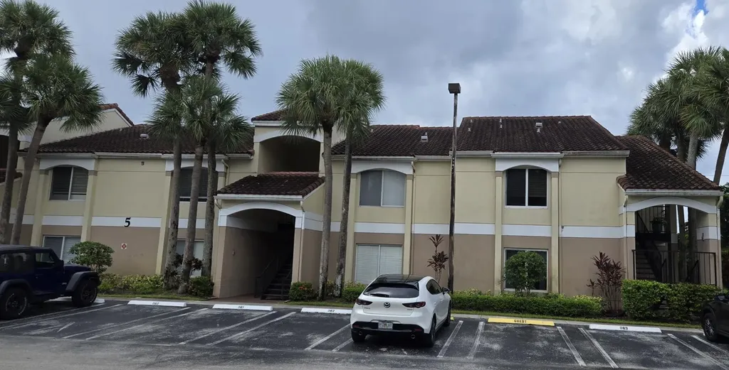 815 W Boynton Beach Boulevard Boynton Beach FL 33426