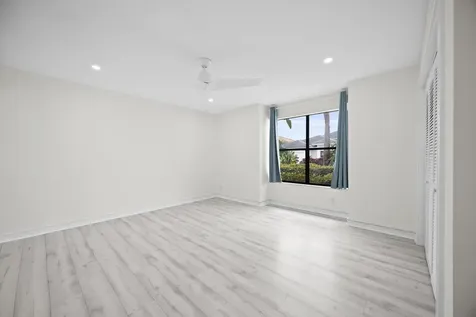 10106 Spyglass Way Boca Raton FL 33498