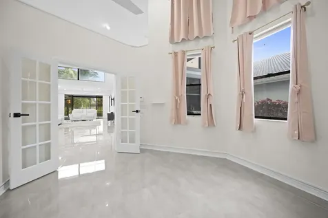 10106 Spyglass Way Boca Raton FL 33498