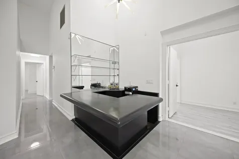 10106 Spyglass Way Boca Raton FL 33498