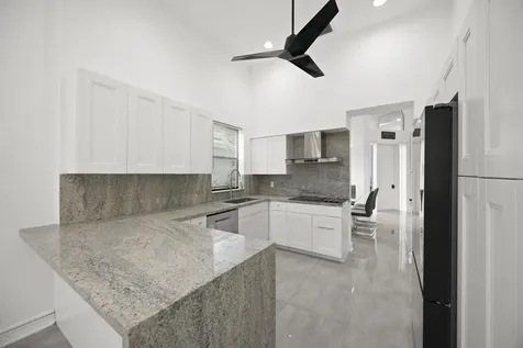 10106 Spyglass Way Boca Raton FL 33498