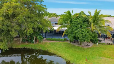10106 Spyglass Way Boca Raton FL 33498