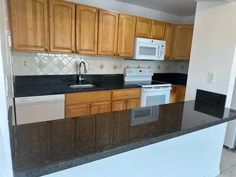 505 S Pine Island Road Plantation FL 33324