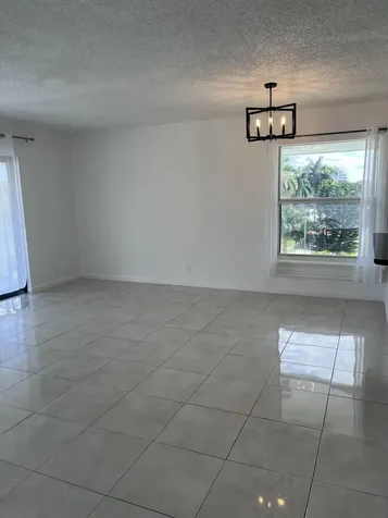 505 S Pine Island Road Plantation FL 33324