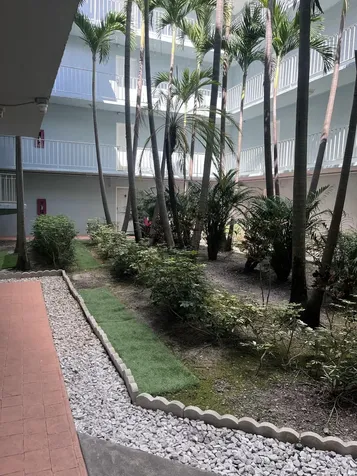 505 S Pine Island Road Plantation FL 33324