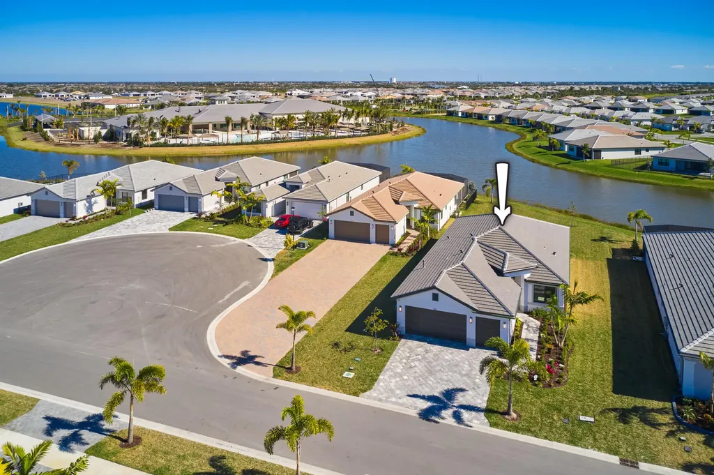 12461 Sw Water Dance Way Port Saint Lucie FL 34987