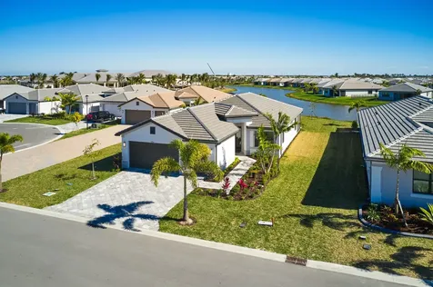 12461 Sw Water Dance Way Port Saint Lucie FL 34987