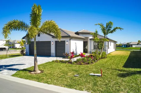 12461 Sw Water Dance Way Port Saint Lucie FL 34987