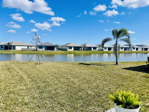 12461 Sw Water Dance Way Port Saint Lucie FL 34987