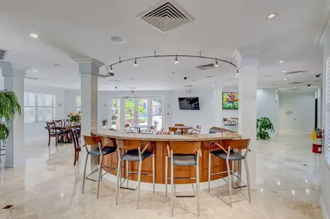 100 Uno Lago Drive Juno Beach FL 33408