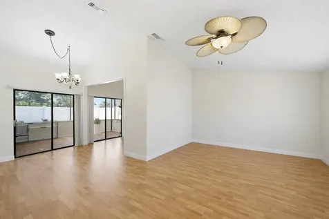 406 Lakewood Court Jupiter FL 33458