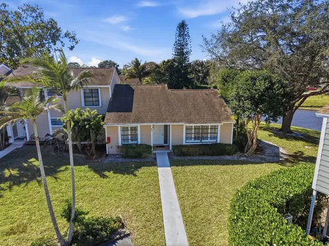406 Lakewood Court Jupiter FL 33458