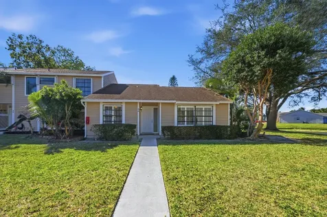 406 Lakewood Court Jupiter FL 33458