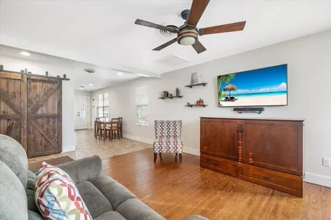 925 27th Avenue Vero Beach FL 32960