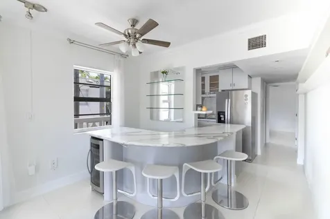 900 Euclid Avenue Miami Beach FL 33139