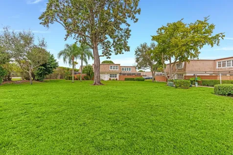 11625 Winchester Drive Palm Beach Gardens FL 33410