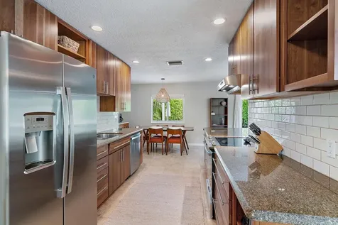 356 Mars Avenue Tequesta FL 33469
