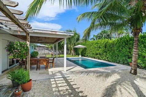 356 Mars Avenue Tequesta FL 33469