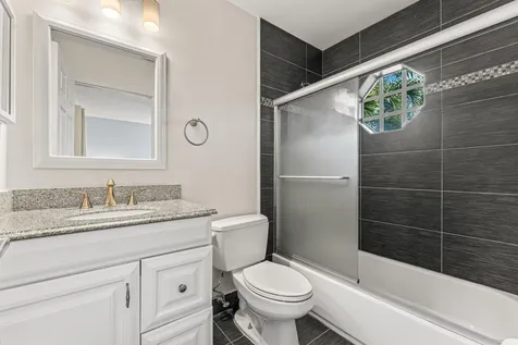 5218 Windsor Parke Drive Boca Raton FL 33496