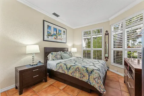 5218 Windsor Parke Drive Boca Raton FL 33496