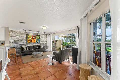 5218 Windsor Parke Drive Boca Raton FL 33496
