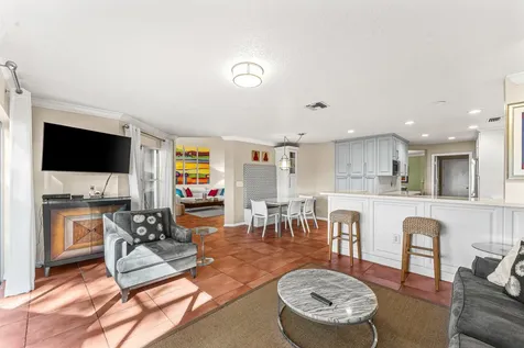 5218 Windsor Parke Drive Boca Raton FL 33496