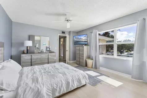 5704 Wheatley Court Boynton Beach FL 33436