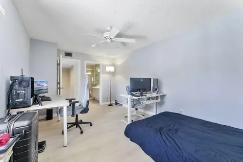 5704 Wheatley Court Boynton Beach FL 33436