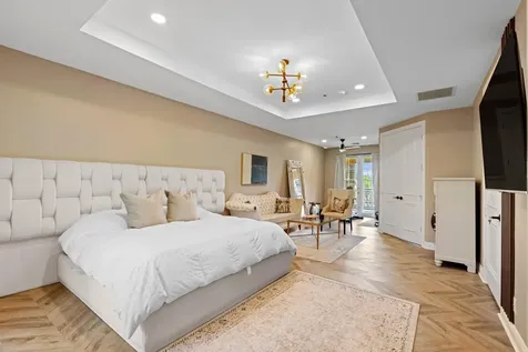 230 Ne 69th Circle Boca Raton FL 33487