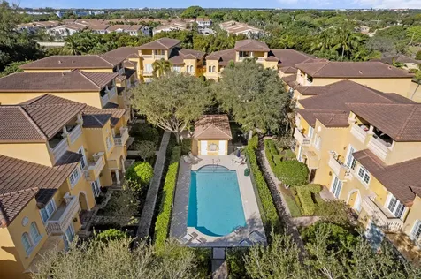 230 Ne 69th Circle Boca Raton FL 33487