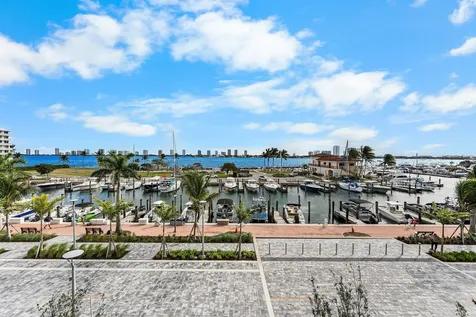 220 Lake Shore Drive Lake Park FL 33403