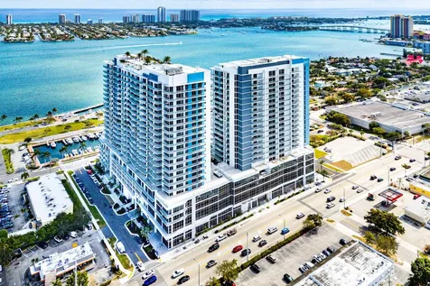 220 Lake Shore Drive Lake Park FL 33403