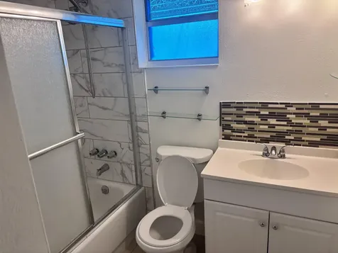 2213 NE 1st Court Boynton Beach FL 33435