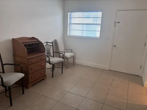 2213 NE 1st Court Boynton Beach FL 33435