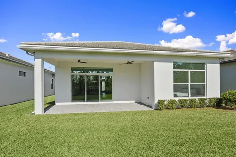 2125 Se Mosaic Boulevard Port Saint Lucie FL 34984