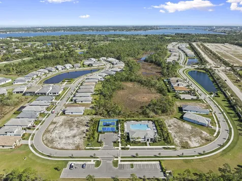 2125 Se Mosaic Boulevard Port Saint Lucie FL 34984
