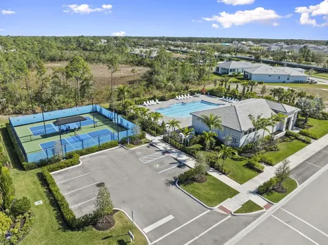 2125 Se Mosaic Boulevard Port Saint Lucie FL 34984