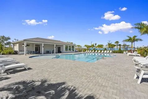 2125 Se Mosaic Boulevard Port Saint Lucie FL 34984