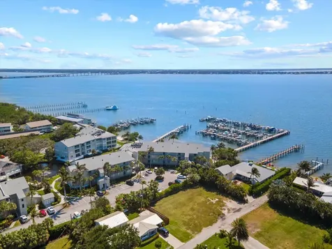 1550 NE Ocean Boulevard Stuart FL 34996