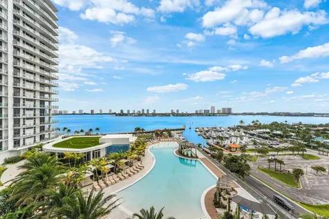 220 Lake Shore Drive Lake Park FL 33403
