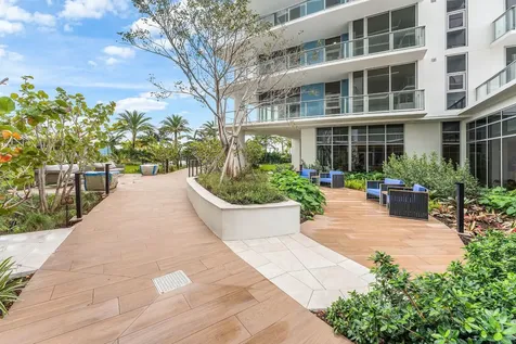 220 Lake Shore Drive Lake Park FL 33403