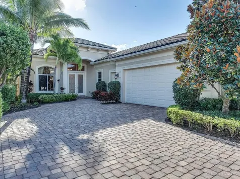 116 Bianca Drive Palm Beach Gardens FL 33418