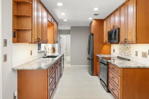 1155 Sw Hutchins Street Port Saint Lucie FL 34983