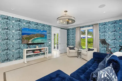 208 Sandpiper Drive Palm Beach FL 33480