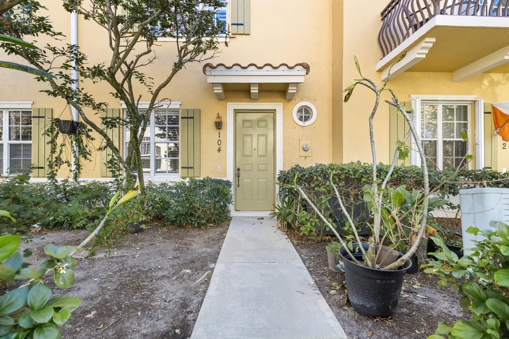 104 Osceola Lane Jupiter FL 33458